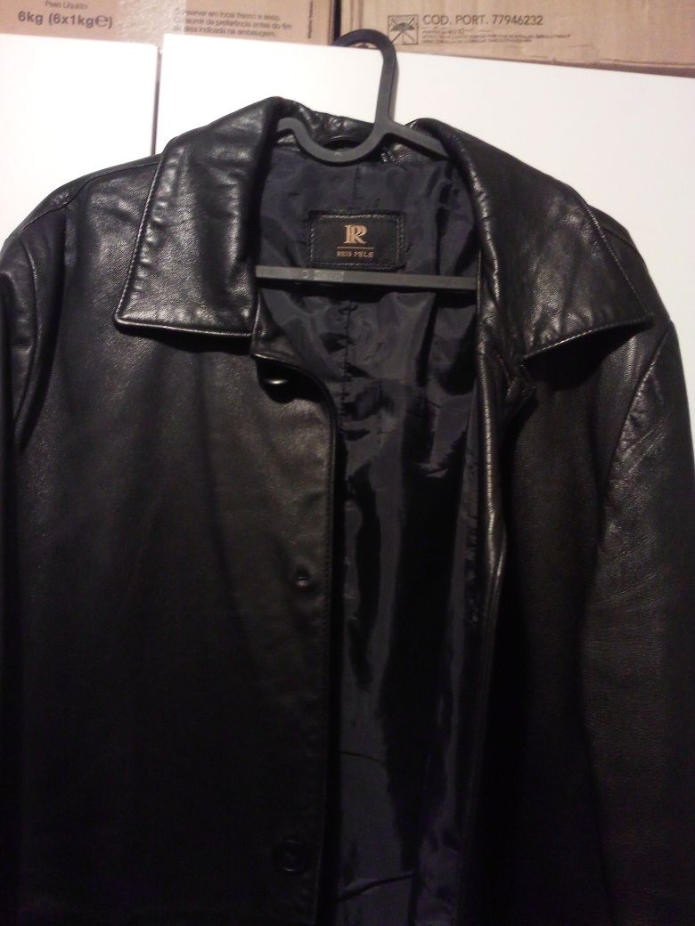 Gabardina Preta de Pele Genuína para Homem - Tamanho 48 - Vintage