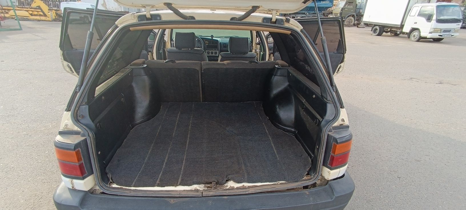 VW PASSAT b3, 1.9tdi Переоформлення
