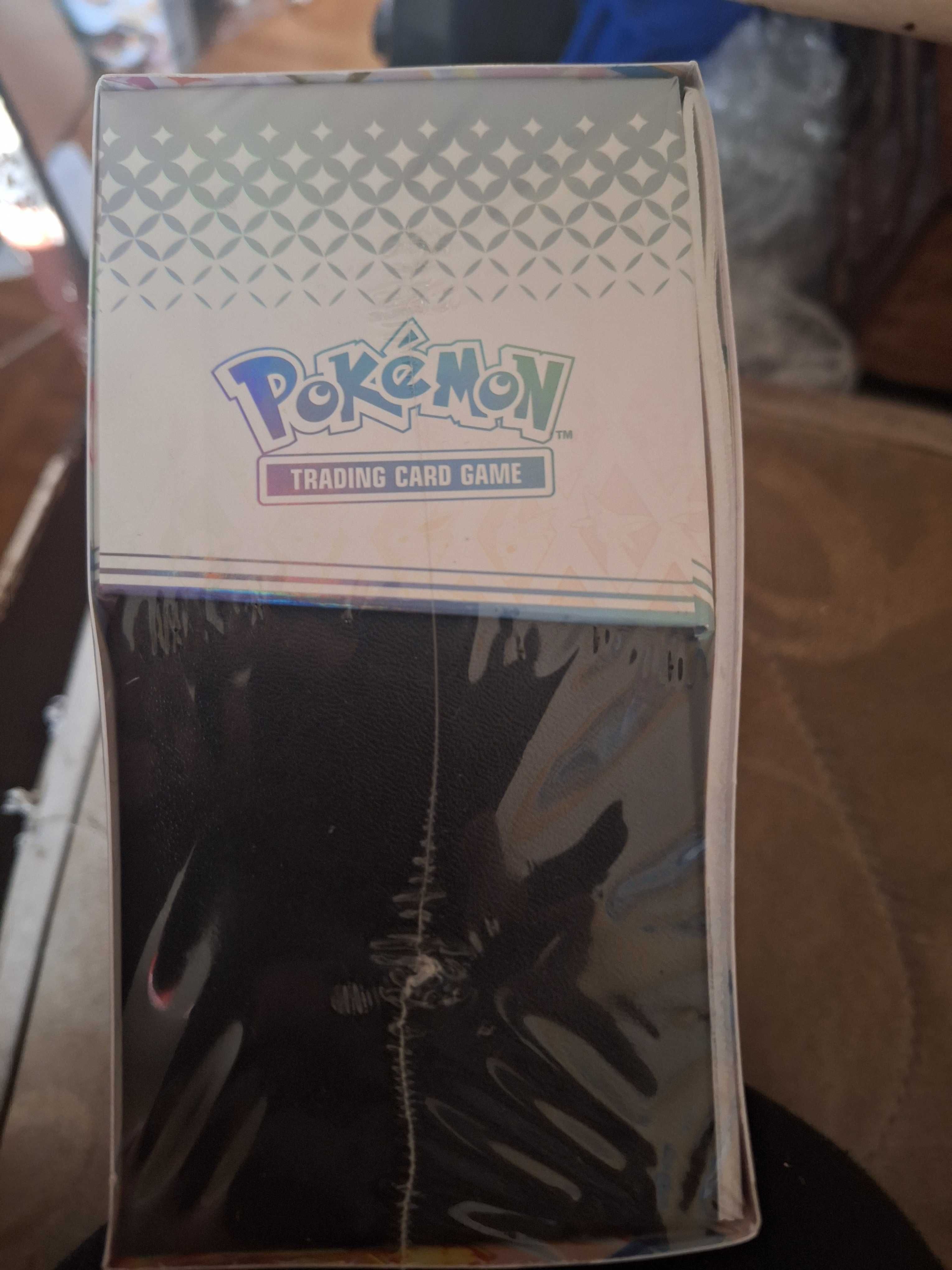 Pokemon scarlet e violet prismatic evolutions etb