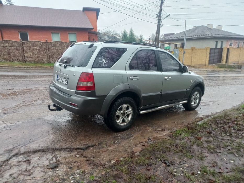 Продам Kia Sorento,машина в очень хорошем состоянии