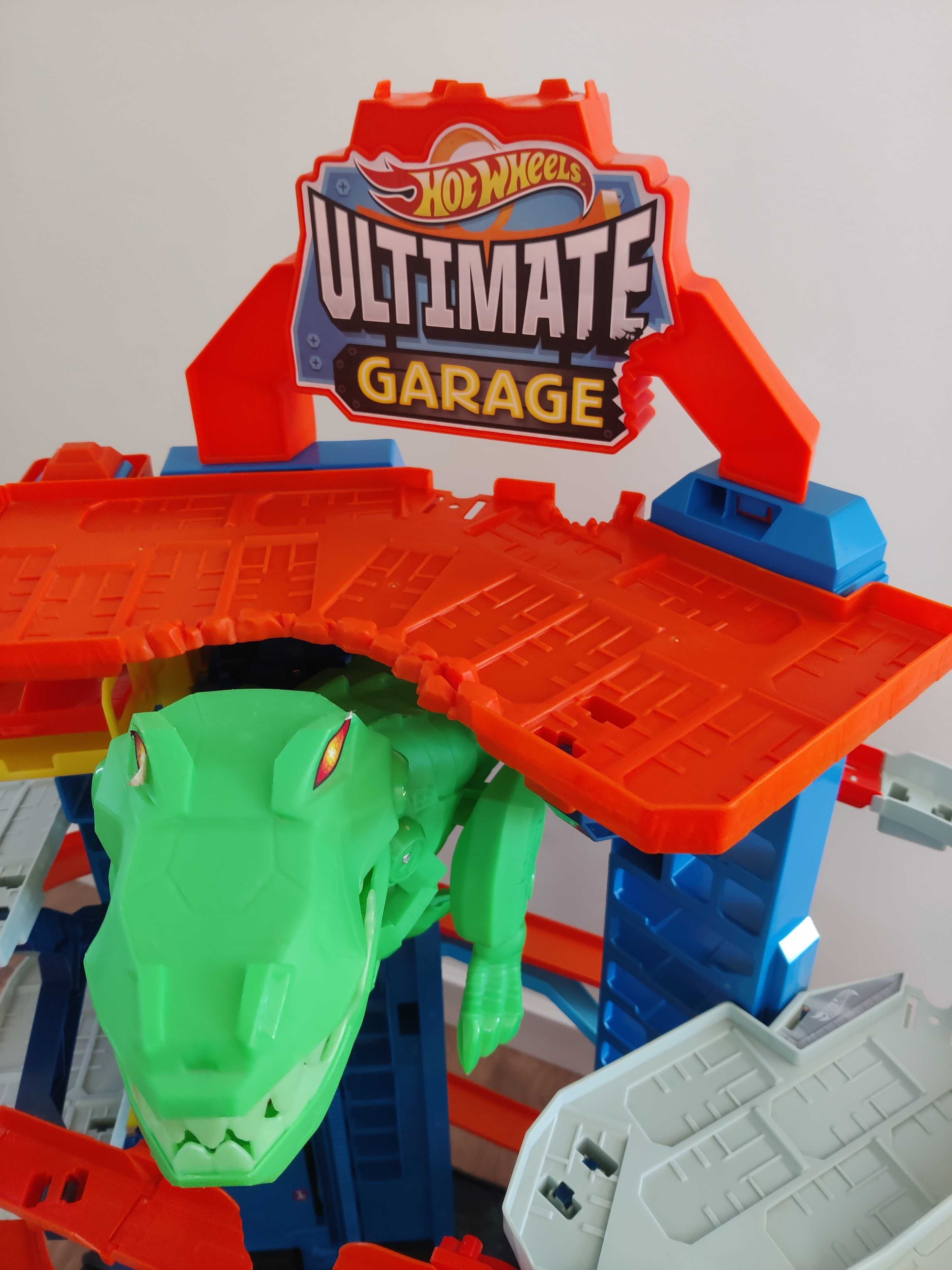Brinquedo: Garagem de estacionamento Hot Wheels - ótimo estado
