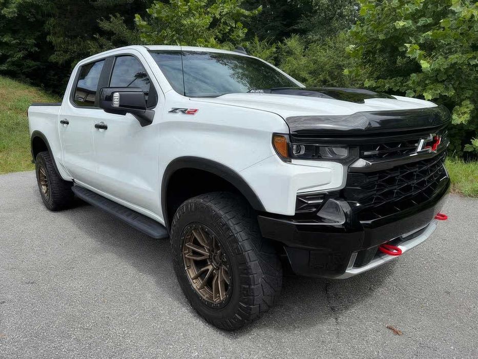 Chevrolet Silverado      2023