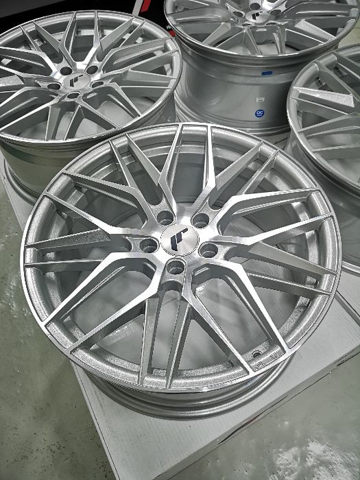 Felgi JR Wheels JR28 19" 8,5J 19x8,5 5x112 Audi A4 A6 B8 C7