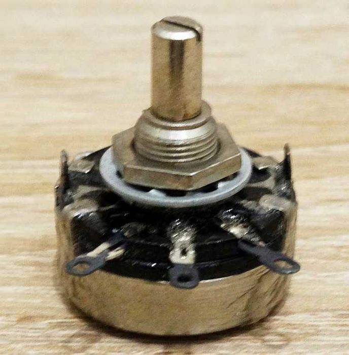 Potencjometr typu SP-1.2 UNITRA TELPOD 10 kΩ - komów - A, 2 W, RETRO