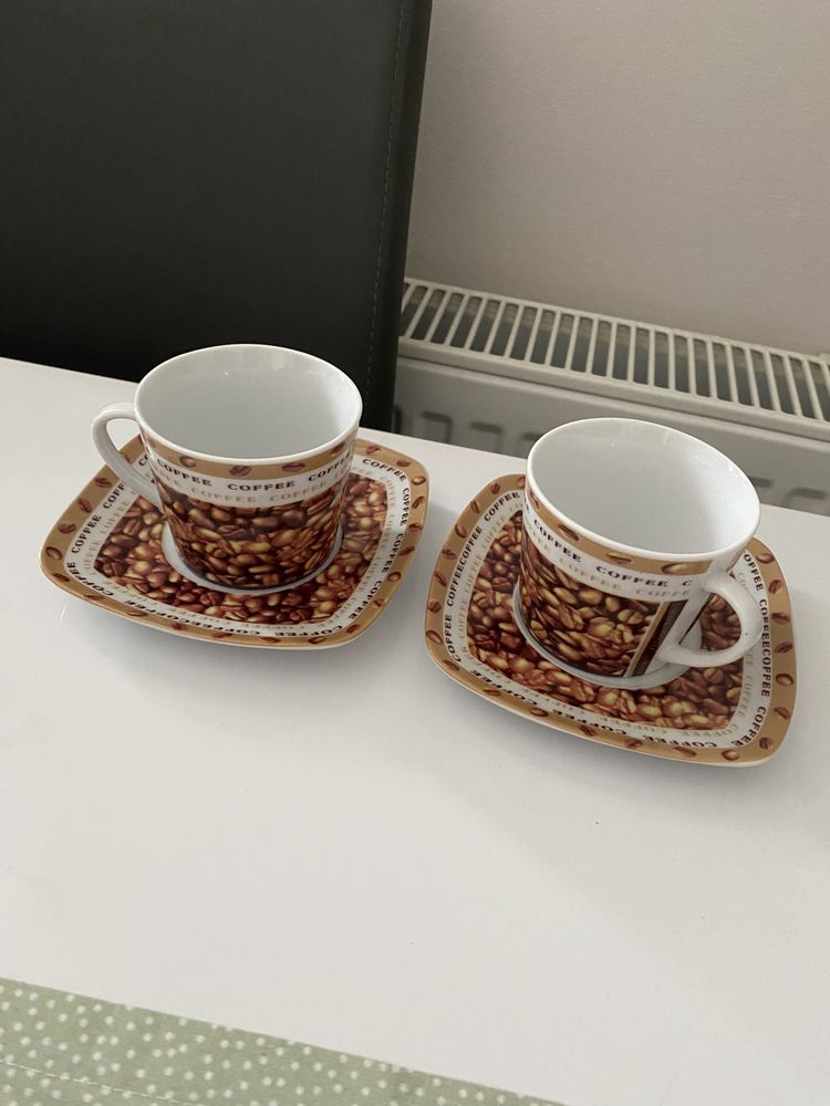 2 filizanki na kawę