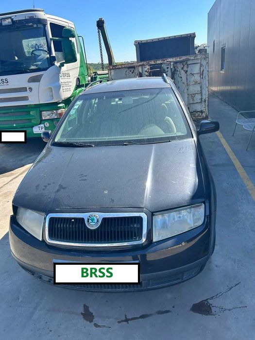Skoda Fábia 1.2 2001 para Peças