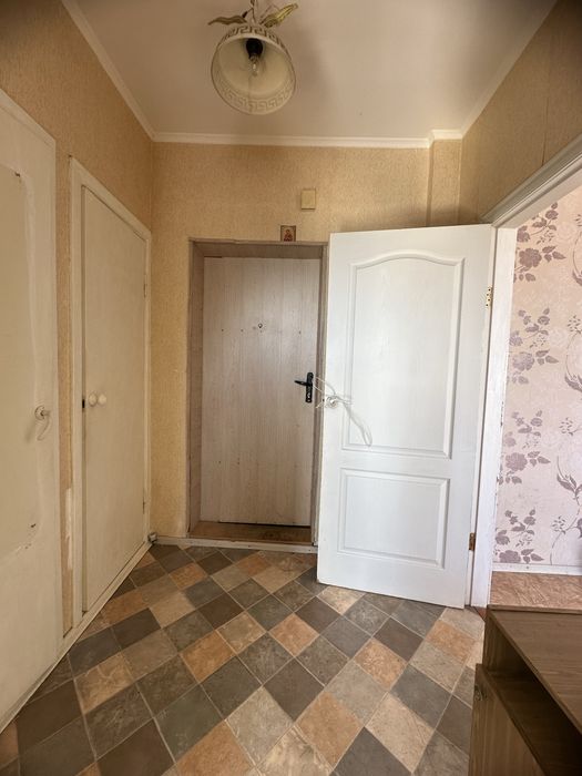 Кургузова, 11А Продаж квартири у  Вишгороді.