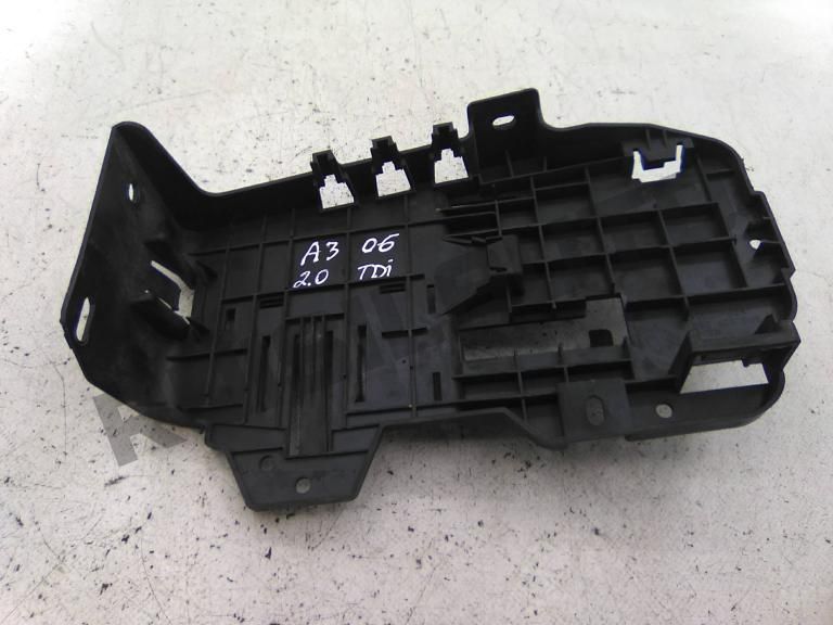 Suporte De Módulo 8p090_7368b Audi A3 (8p) [2003_2012] 2.0 Tdi