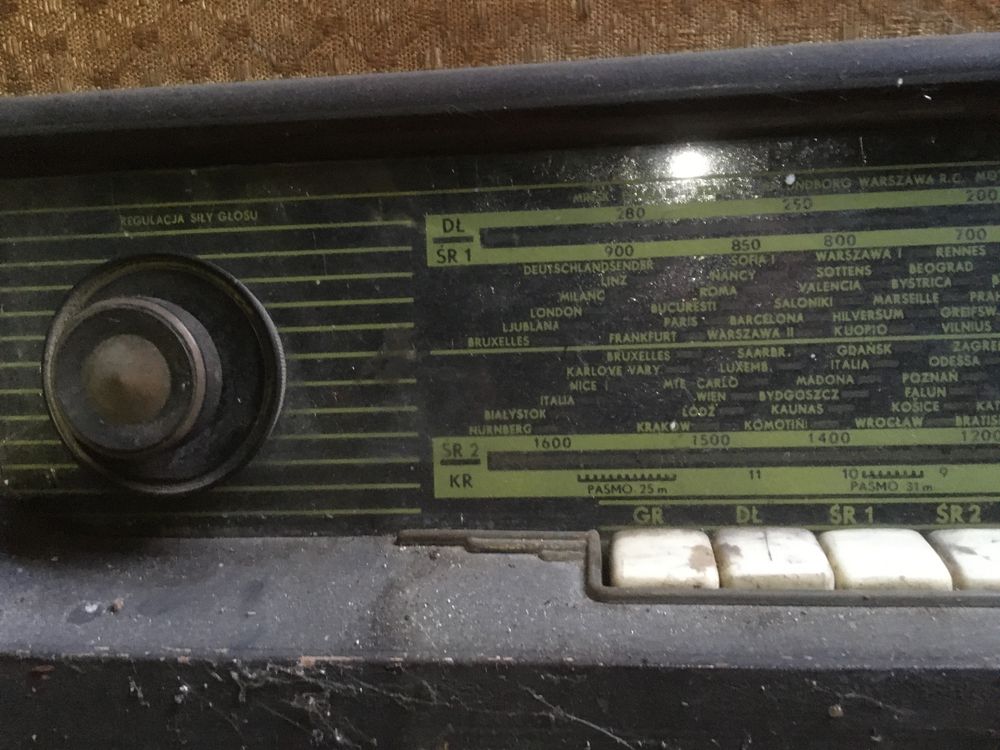 Stare lampowe radio Kaprys 6275 Diora, antyk do renowacji