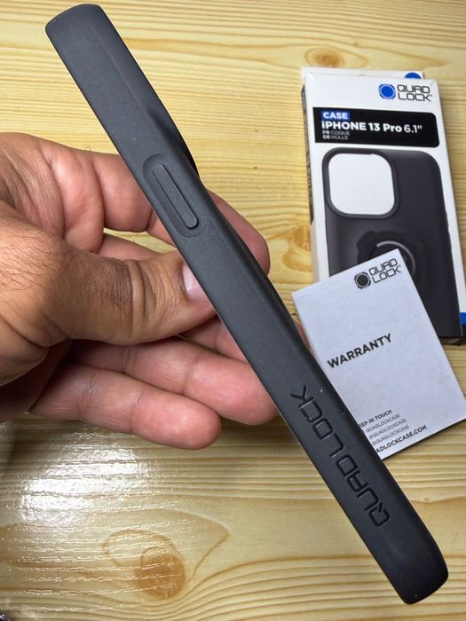 Capa Quad Lock para iPhone 13 Pro