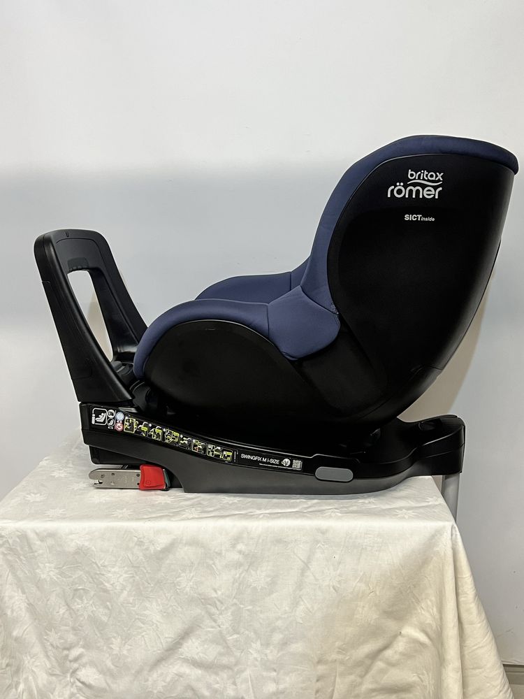 Dotelik samochodowy cybex swingfix M i size 0-18 kg