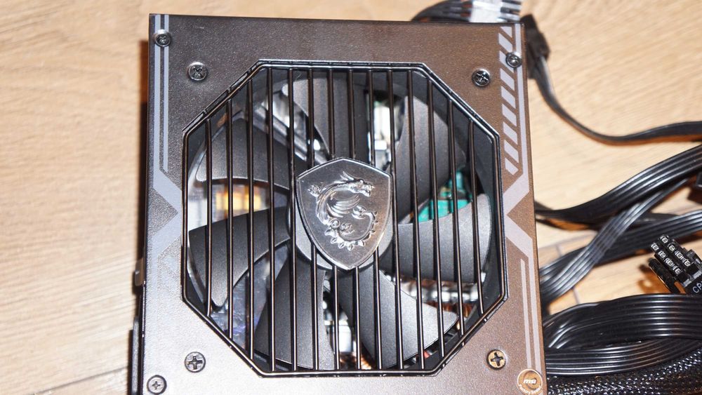 Zasilacz MSI MAG A750BN 750W 80 Plus Bronze PCIe5.0