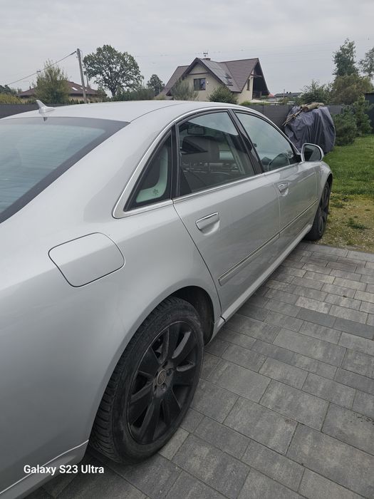 Sprzedam Audi A8D3 z 2009 roku