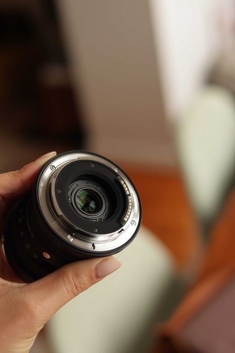 Objetiva SIGMA 10-18 F2.8