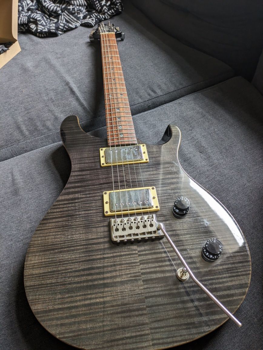 PRS SE Custom 22 Korea tremolo Seymour Duncan + Hathor Juicer