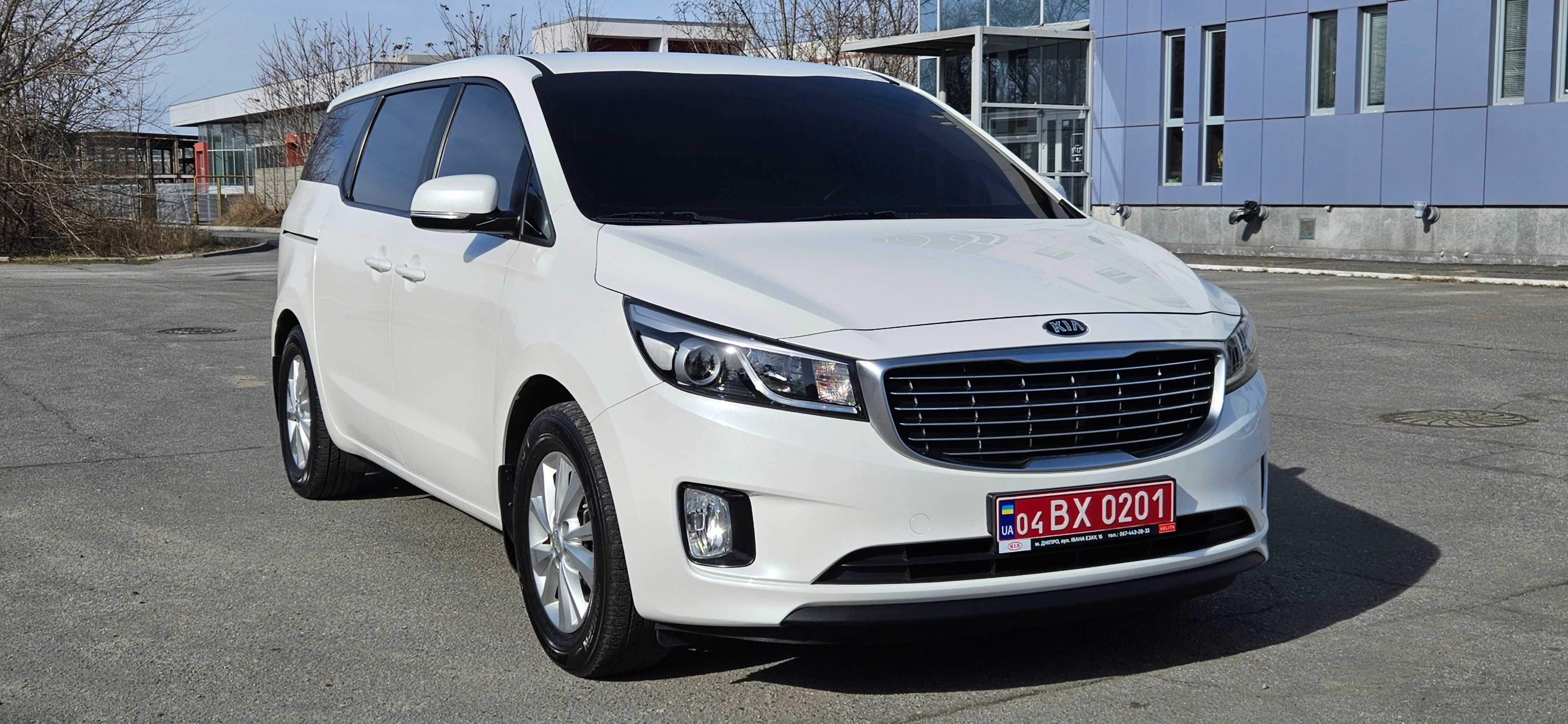 KIA Carnival 2.2 CRDI AUTOMAT Киа Карнивал 8 Мест Дизель Минивэн 2015г