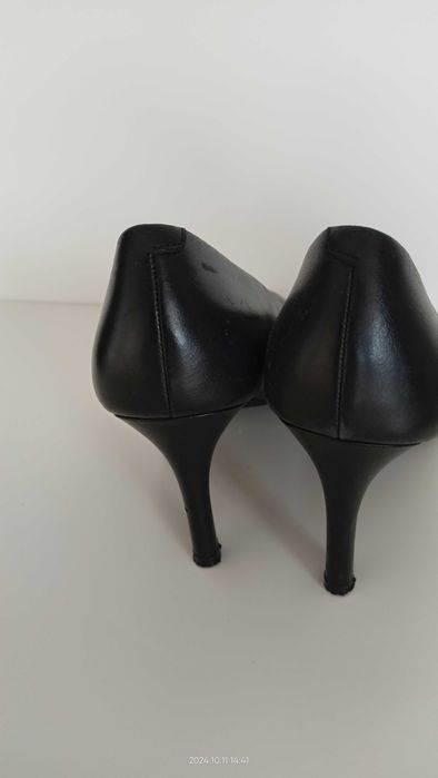 Czółenka szpilki skóra M&S 7 40 jak nowe czarne wygodne 1zł wys