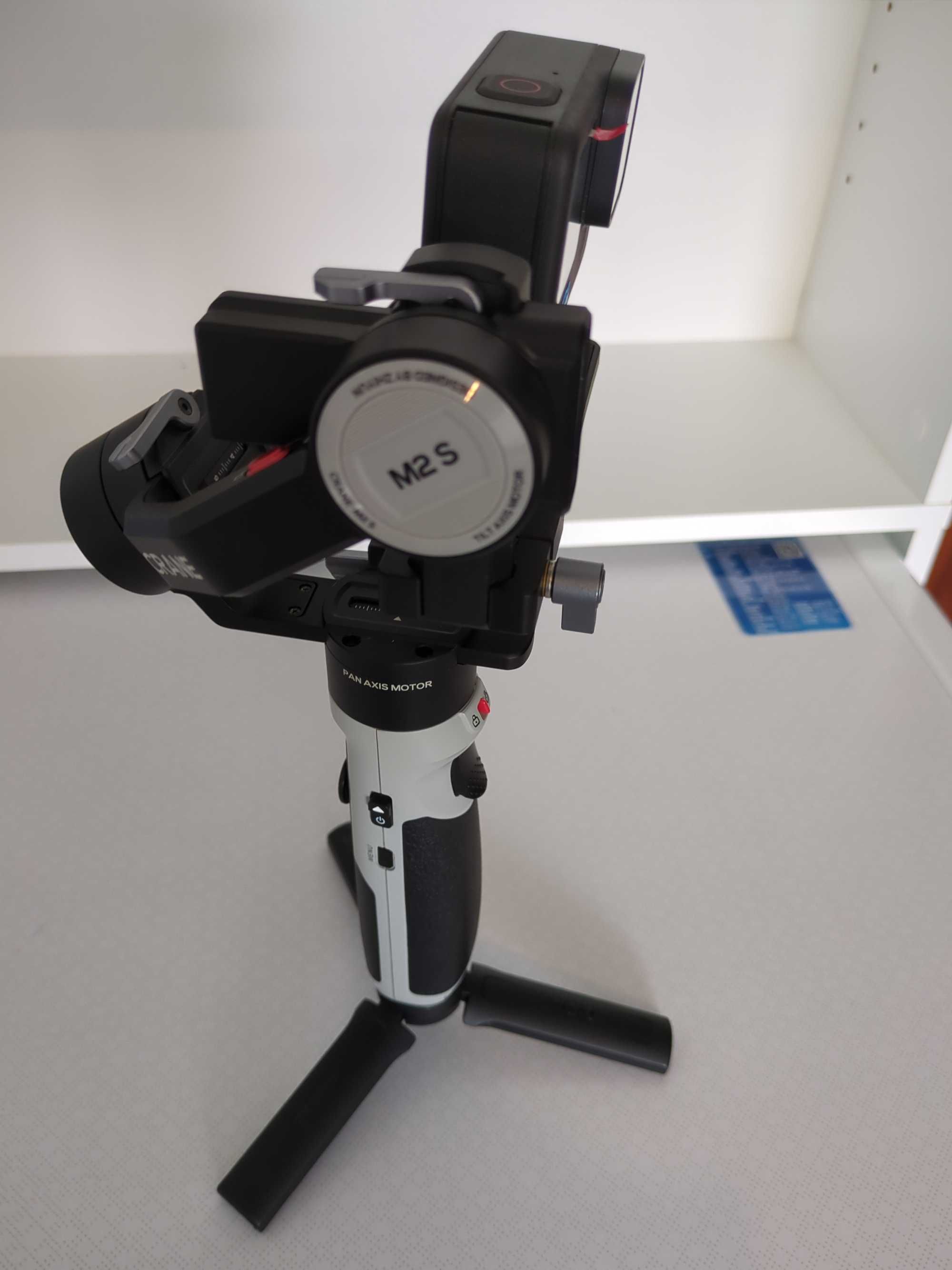 Gimbal Zhiyun Crane M2S Combo + Gopro 10 new/ novo