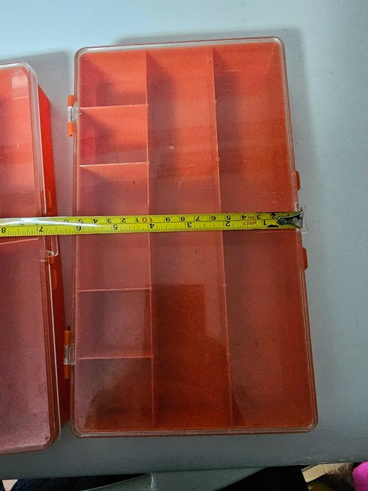 Duas caixas organizadoras