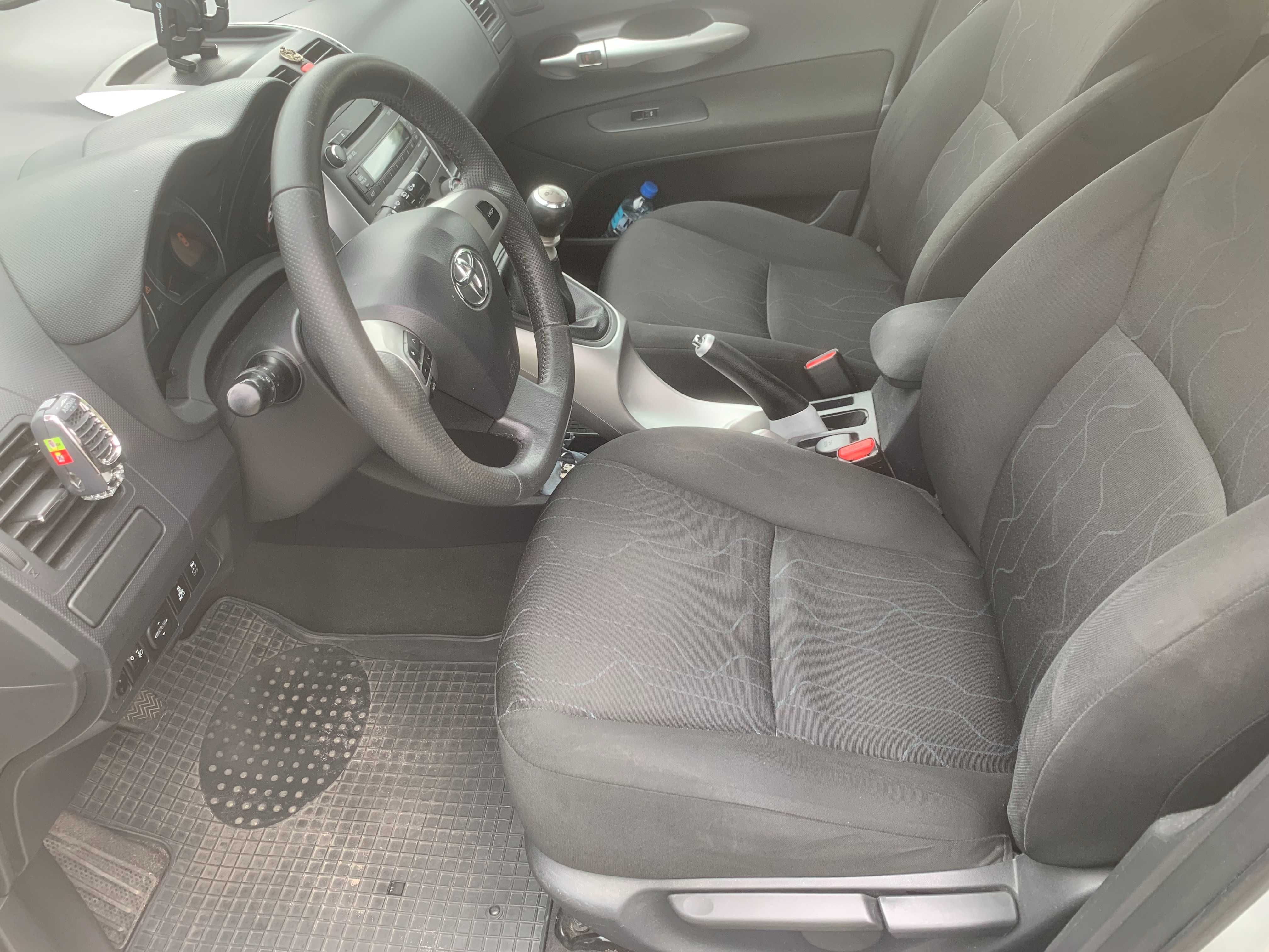 Toyota Auris 1,4 D4D 2012 ROK
