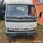 Nissan Cabstar silnik Skrzynia biegów most drzwi itd.