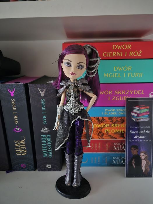 Lalka Ever after high Raven Queen Smocze Igrzyska