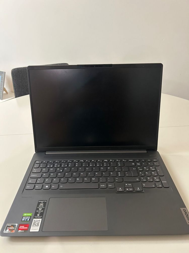 Portatil Lenovo Gaming RTX 3050, 16 GB RAM • 1TB SSD • excelente estad