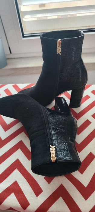 Botim canela XTI preto