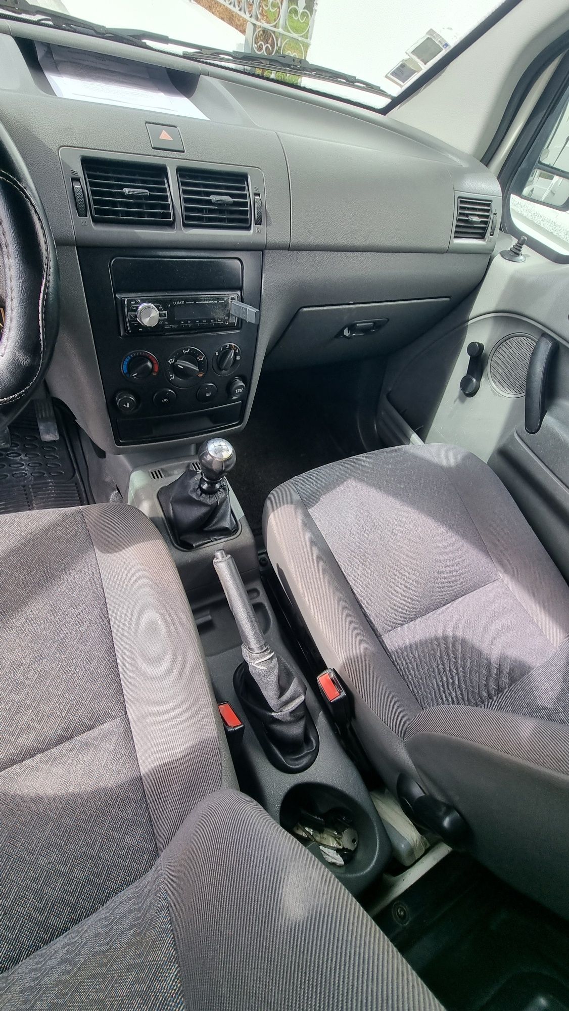 Ford transit connect