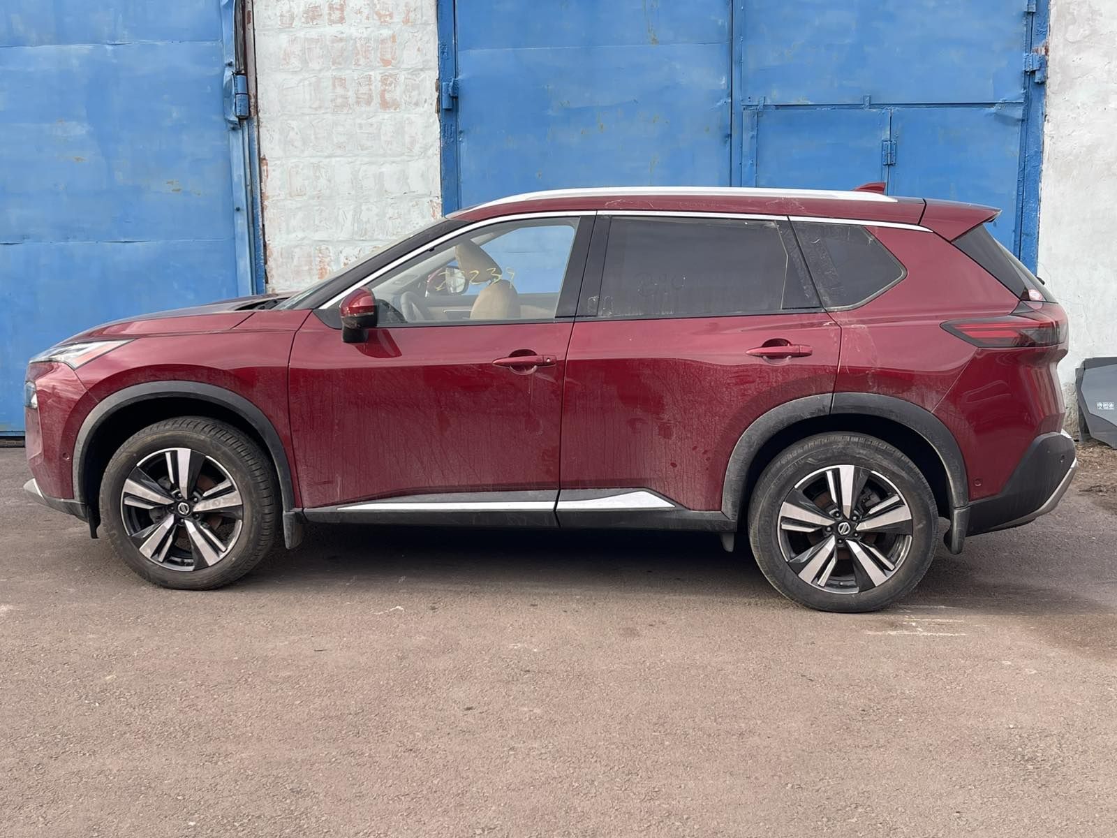 Разборка Nissan Rogue T 33 PLATINUM 21 г NBL бампер капот дверь крыло