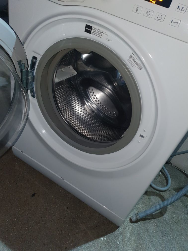 Maquina de Lavar Roupa Hotpoint Ariston A+++ como Nova