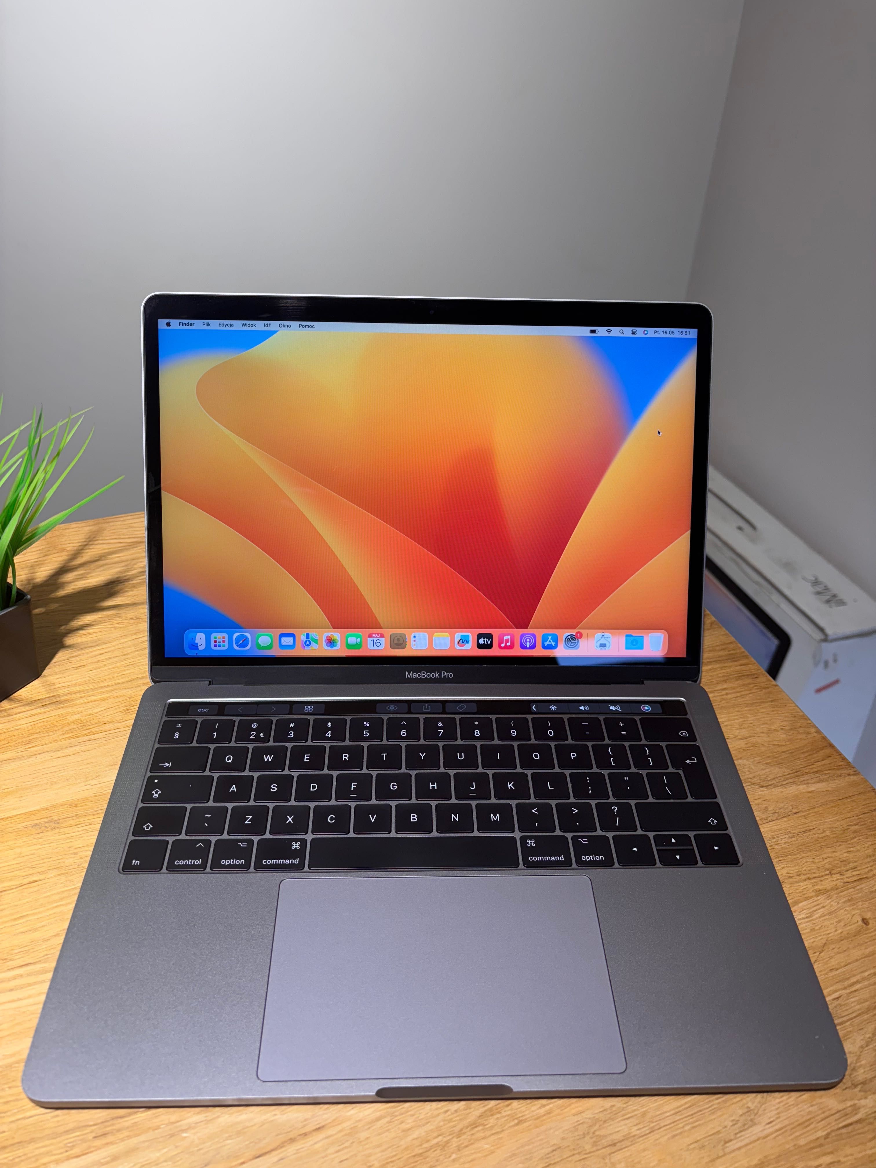Apple MacBook Pro 13'' 2017 A1706 Space Gray 8 GB 512GB Klasa A-