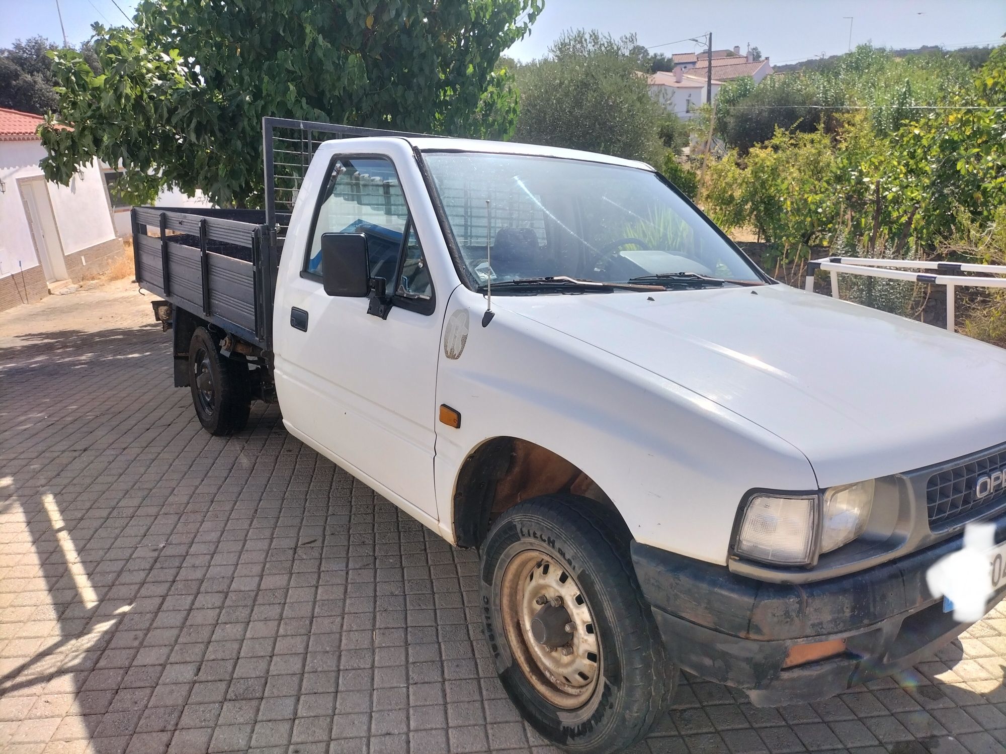 Pick-up Opel campo 2.5D 4x2