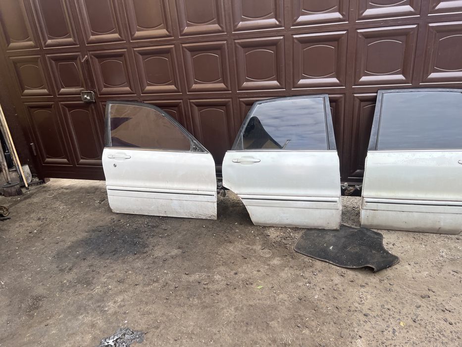 Дверь стекло Mitsubishi galant 6 митсубиси галант 6 год 91