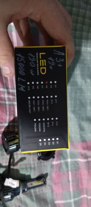 Продам ледь лампочки нові