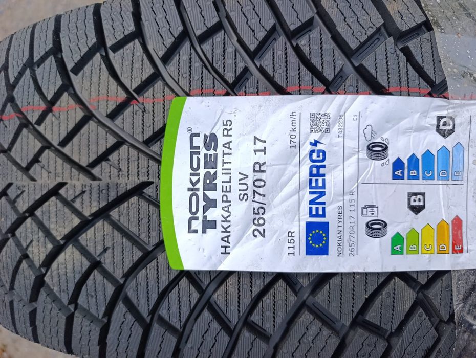 Продам зимнюю новую резину!!!