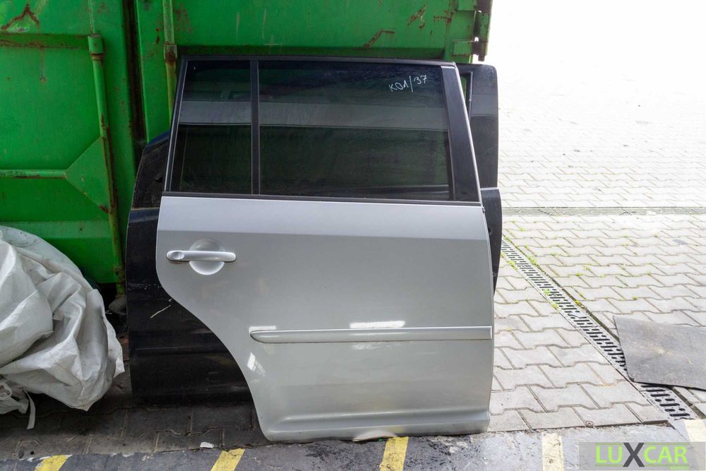 Drzwi prawy tył tylne prawe VW TOURAN II LA7W K01/37 GORLICE