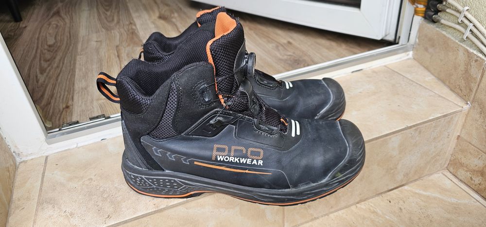 Bluewear buty robocze rozmiar 46 wkładka 30cm używane