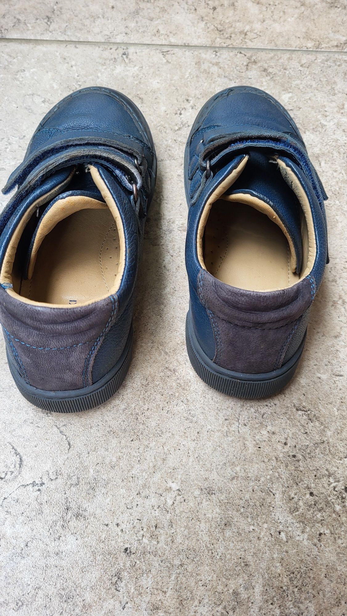 Lasocki dziecięce skórzane buty r. 30