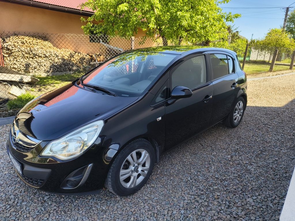 Opel Corsa D 1.4 lift 2011