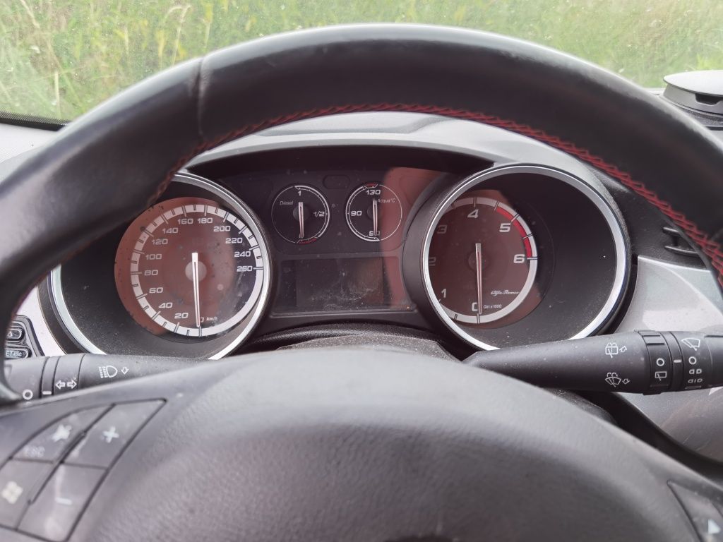 Alfa Romeo GIULIETTA 1.6 JTDM 105 KM