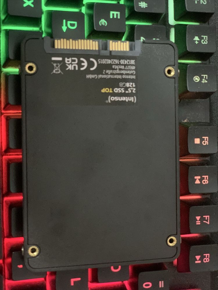 Vendo SSD 128GB 520MB/s