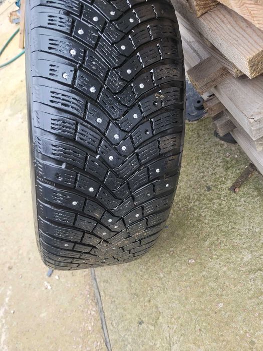 Продам шини з дісками 205 55 r16 5/112
