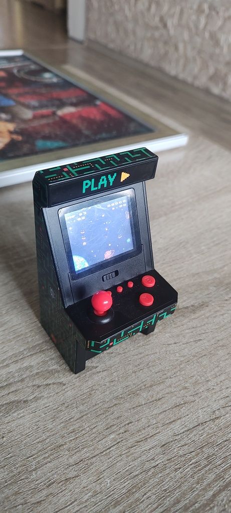Gra retro mini automat