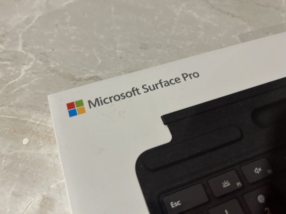 Nowa oryginalna Klawiatura Microsoft Surface Pro 8/9X