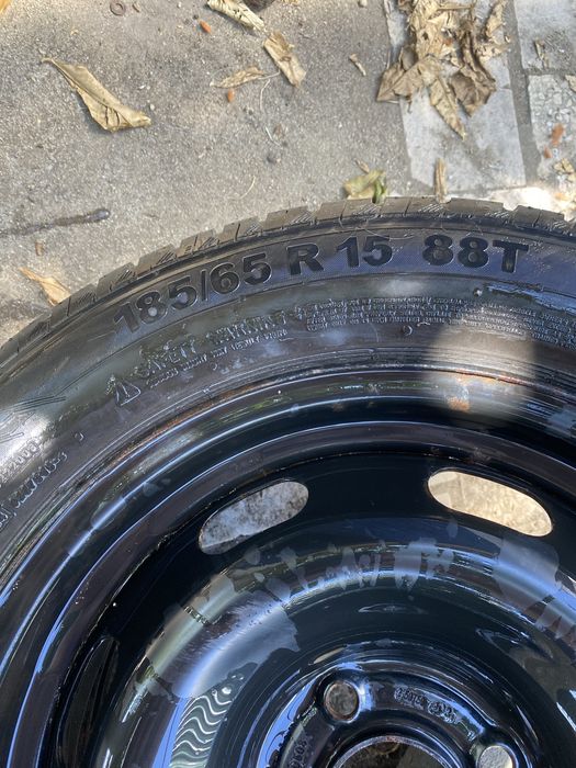 Vendo conjunto pneu mais jante