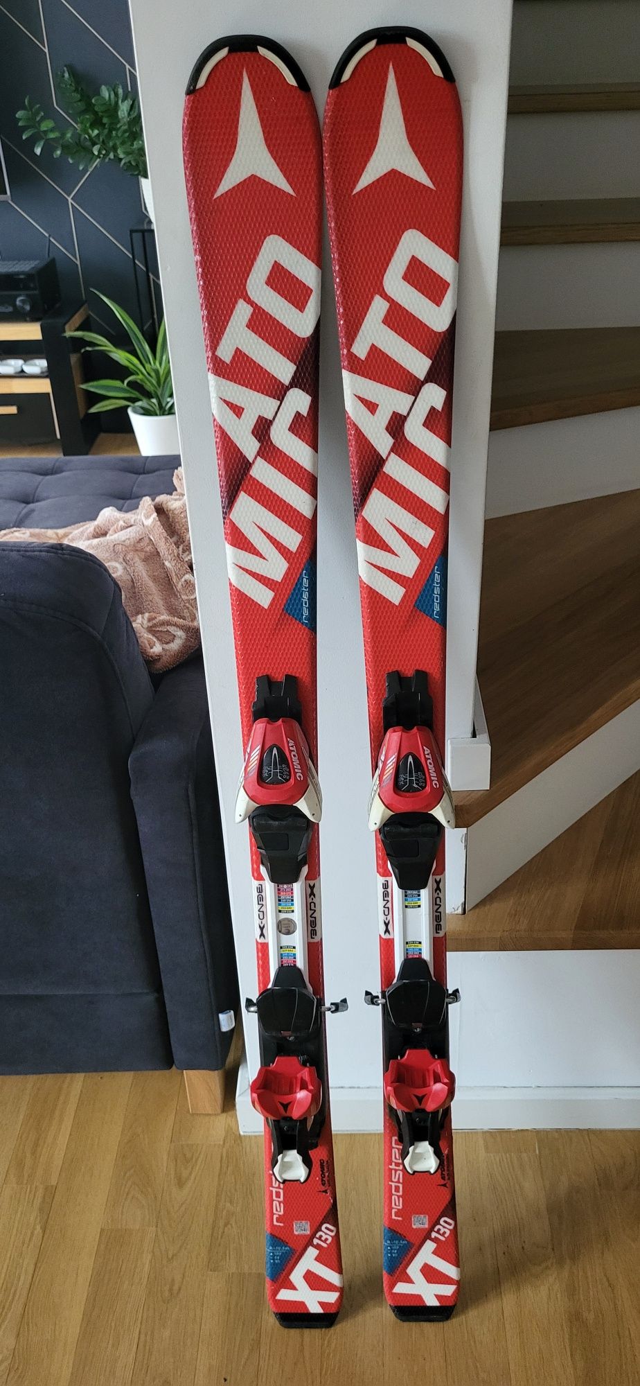 Sprzedam narty dziecięce Atomic redster 130cm