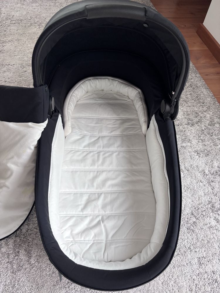 Cybex Priam/e-Priam Bassinet