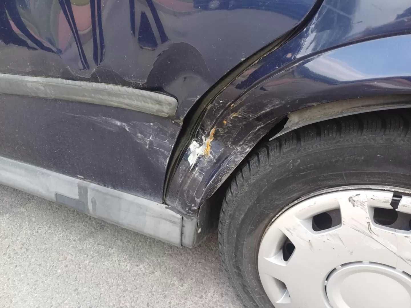 Opel Astra G Opel Astra 1998 – uszkodzony