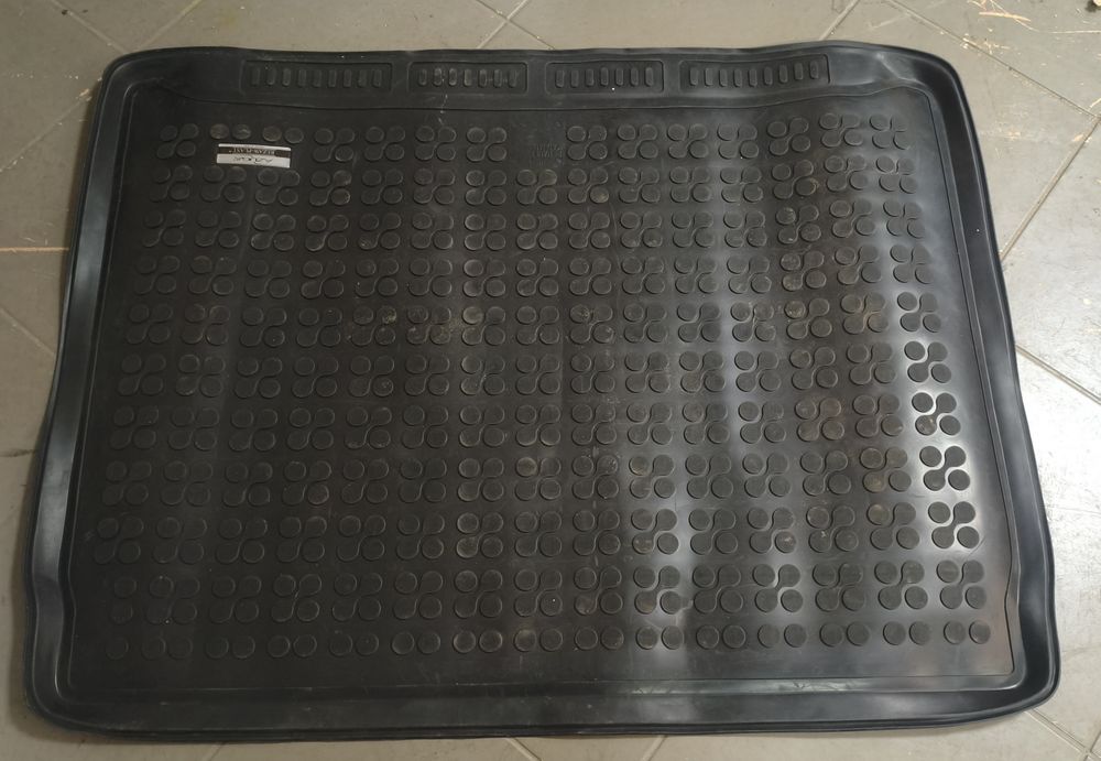 Zestaw gumowych wycieraczek Renault Kadjar 2015 Rezaw-Plast Azuga